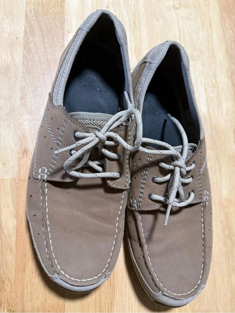 Clarks Men’s Size 10M Taupe Leather Casual Lace Up Comfort Shoes